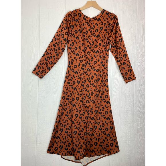 MUSIER PARIS Simone Leopard Wrap Dress MEDIUM NWT - Picture 3 of 8